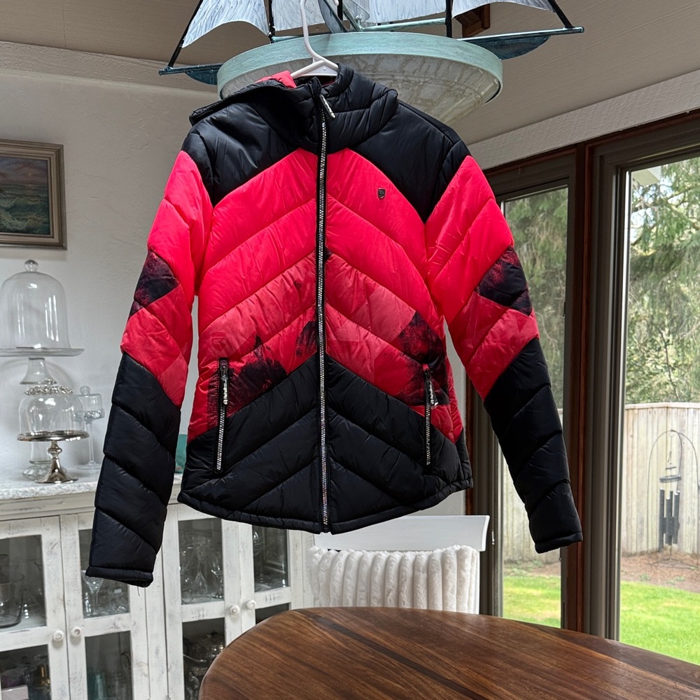 Rehall brand Red and Black Chevron Puffer Jacket brand new with tags